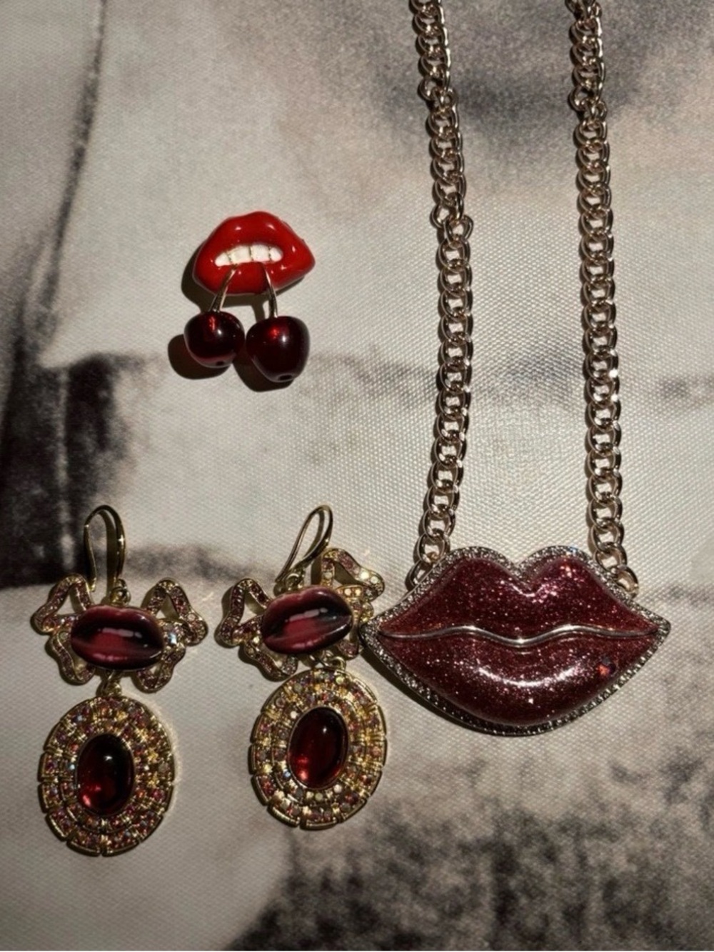 Red Lips Pendant Necklace, Earrings, and Brooch Set- Women Jewelry
